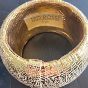 Ted Rossi NYC leather bangle